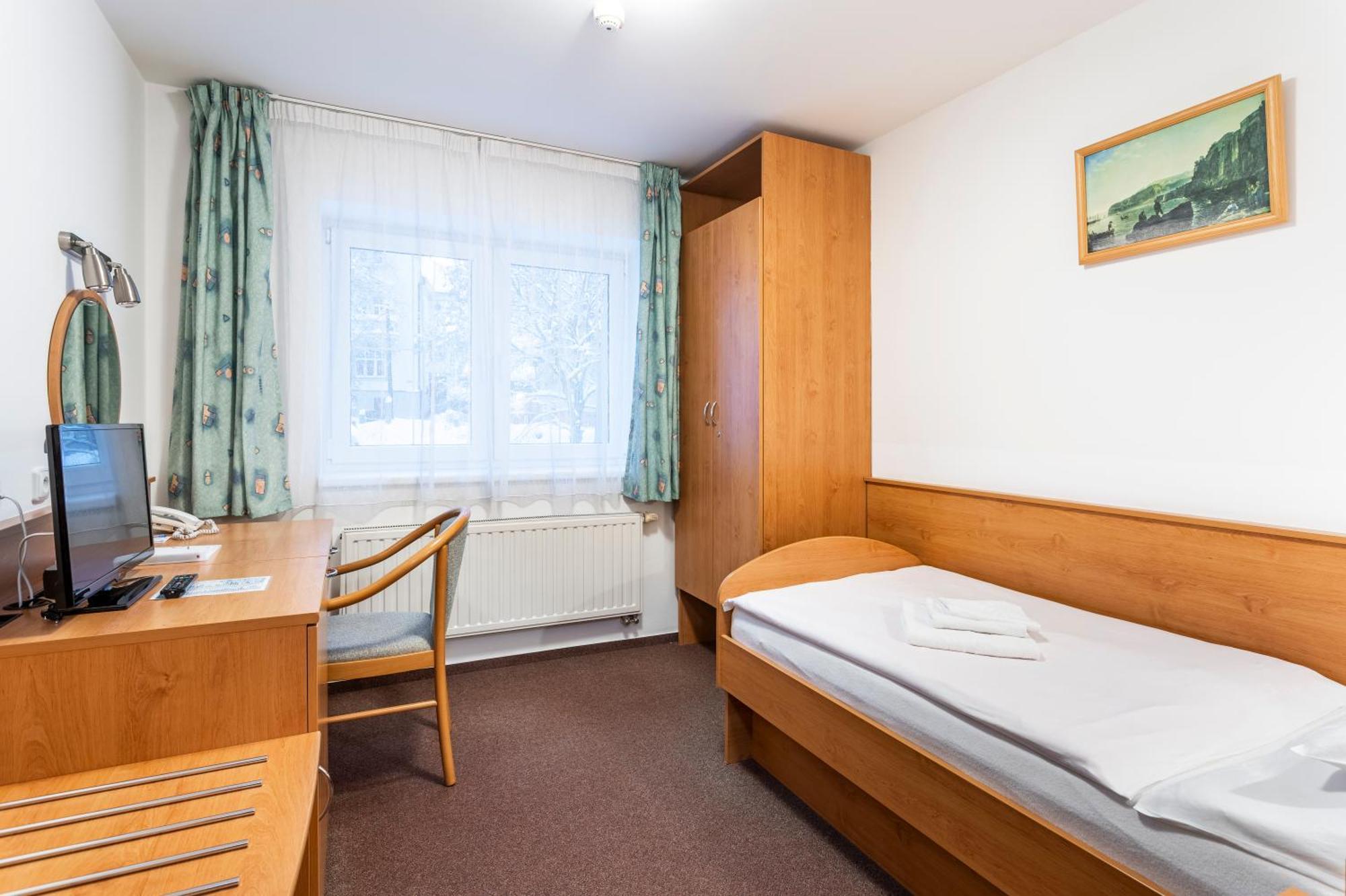 Hotel Luzice Jachymov Exterior photo